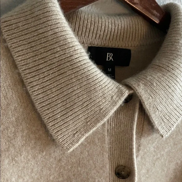 Banana Republic Light Tan Collared Cashmere Cardigan - Picture 4 of 8